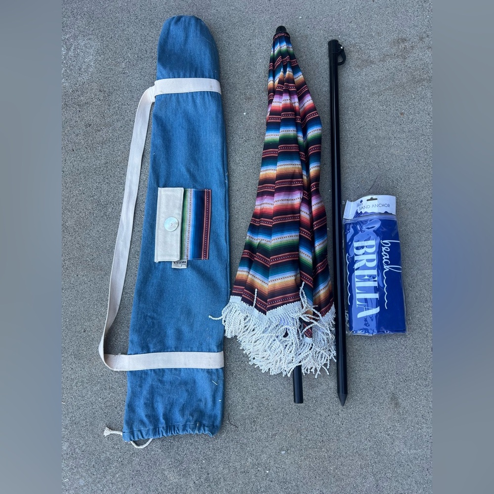 Beach brella umbrella